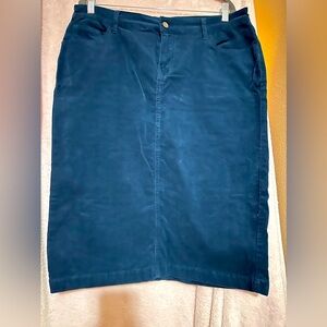 Corduroy skirt